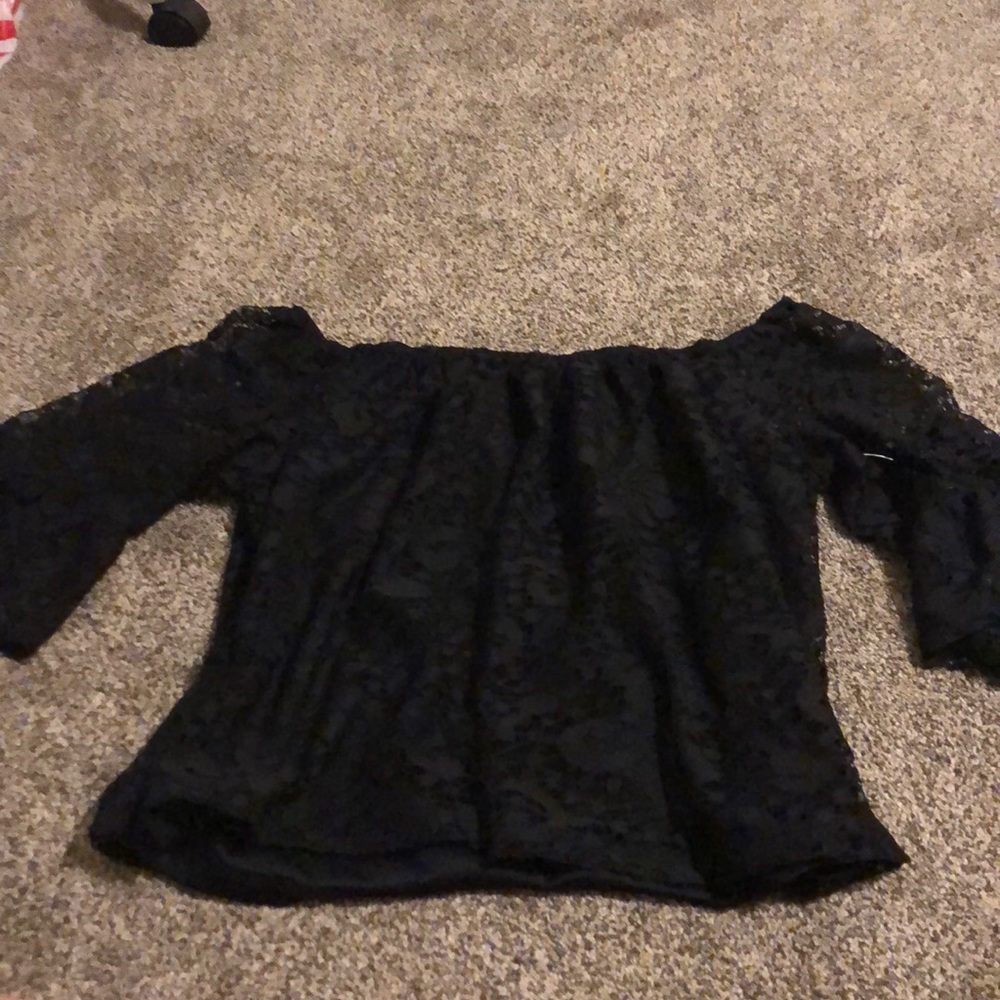 off-the-shoulder lace